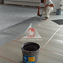 Imagini din executie aplicare sistem de pardoseala Covor Dale PVC ESD Premium aplicare rola adeziv