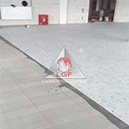 Imagini din executie aplicare sistem de pardoseala Covor Dale PVC ESD Premium pardoseala comparatie dale montate peste banda de cupru