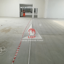 Imagini din executie aplicare sistem de pardoseala Covor Dale PVC ESD Premium suprafata curatata comparatie