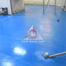 Imagini din executie placare pardoseala covor interior aplicare sistem de pardoseala din mortar poliuretanic DURACRETE HFB 6mm 9mm 12mm detaliu detaliu executie podea