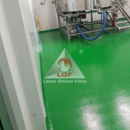 Imagini din executie aplicare sistem de pardoseala DURAFLOOR EP Perle hala tancuri