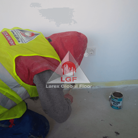 Imagini din executie aplicare sistem de pardoseala Covor PVC adeziv plinta