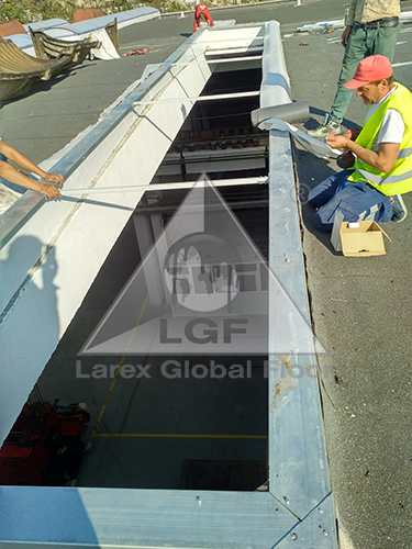 Luminator PVC instalare membrana